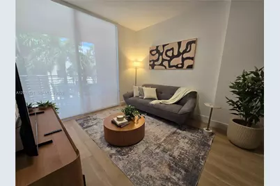 90 NE 32nd St #305, Miami, FL 33137 - Photo 5