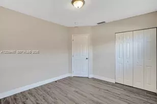 4041 NW 30th Terrace, Lauderdale Lakes, FL 33309 - Photo 13