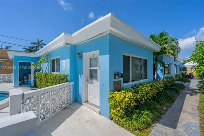 2120 Biarritz Dr, Miami Beach, FL 33141 - Photo 3
