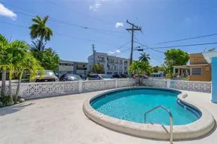 2120 Biarritz Dr, Miami Beach, FL 33141 - Photo 31