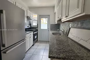 2120 Biarritz Dr, Miami Beach, FL 33141 - Photo 21