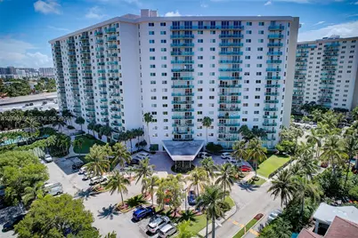 19380 Collins Ave #PH-6, Sunny Isles Beach, FL 33160 - Photo 33