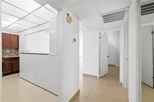 19380 Collins Ave, Sunny Isles Beach, FL 33160 - Photo 5