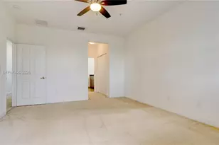 954 SW 147th Ave, Pembroke Pines, FL 33027 - Photo 11