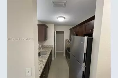 1471 NW 22nd Ct #2, Fort Lauderdale, FL 33311 - Photo 9