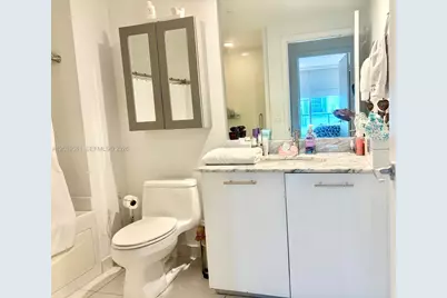 55 SE 6th St #1706, Miami, FL 33131 - Photo 13