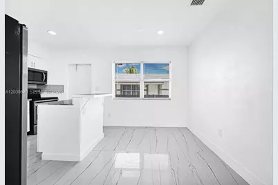 [Address not provided], Miami, FL 33161 - Photo 13