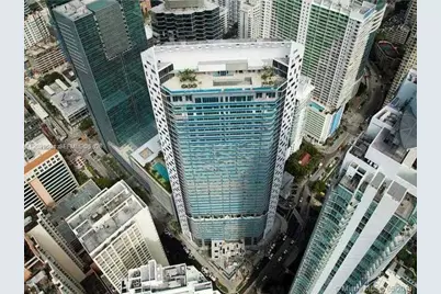 1300 Brickell Bay Dr #1707, Miami, FL 33131 - Photo 17