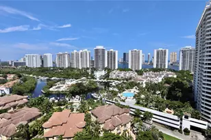 1000 Island Blvd, Aventura, FL 33160 - Photo 31