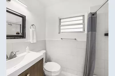 1034 Michigan Ave #E, Miami Beach, FL 33139 - Photo 11