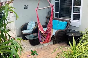 1279 NE 180th St, North Miami Beach, FL 33162 - Photo 9