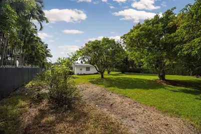 7840 SW 71st Ave, Miami, FL 33143 - Photo 25