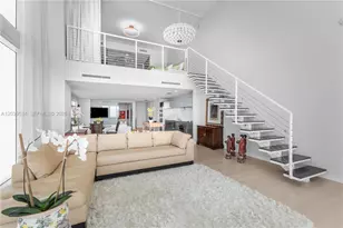 1040 Biscayne Blvd, Miami, FL 33132 - Photo 3