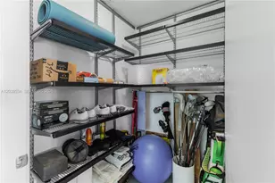 1040 Biscayne Blvd, Miami, FL 33132 - Photo 17