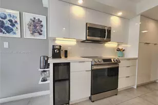 2751 S Ocean Dr, Hollywood, FL 33019 - Photo 17