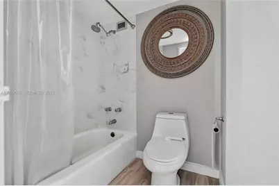 800 West Ave #533, Miami Beach, FL 33139 - Photo 15