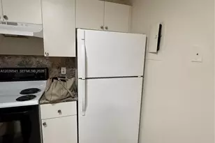 4205 N University Dr, Sunrise, FL 33351 - Photo 3