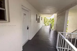 4205 N University Dr, Sunrise, FL 33351 - Photo 25