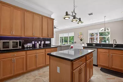 4907 Cypress Way, Coconut Creek, FL 33073 - Photo 21