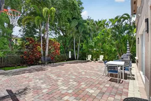 4907 Cypress Way, Coconut Creek, FL 33073 - Photo 7