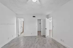 11358 Taft St, Pembroke Pines, FL 33026 - Photo 17