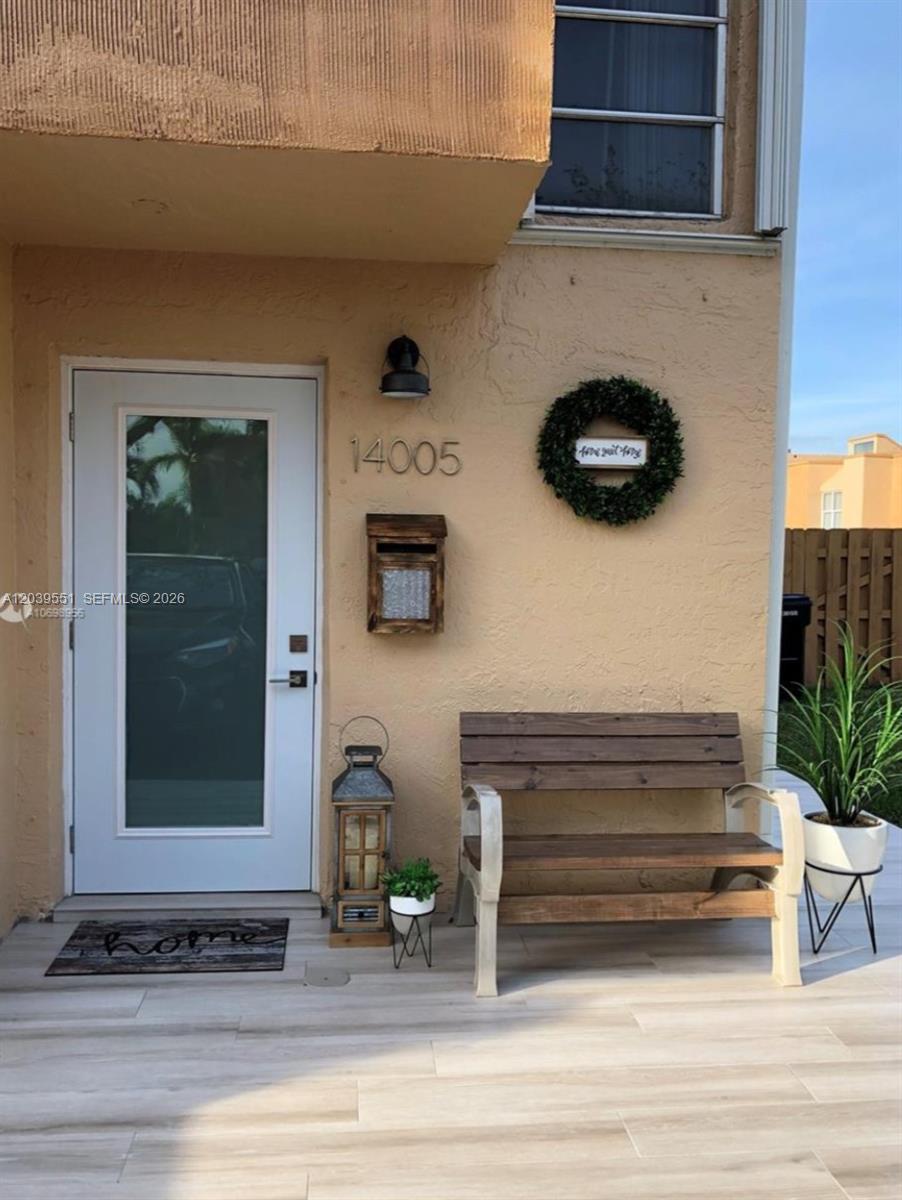 14005 SW 67th Terrace #- - 14005 SW 67th Terrace #-, Miami, FL 33183 Luxury Property | Jose Angel Pina