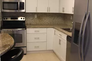 2333 Brickell Ave, Miami, FL 33129 - Photo 3