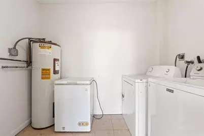 10544 SW 182nd St, Miami, FL 33157 - Photo 13