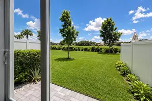654 SE Lk Fls St, Port Saint Lucie, FL 34984 - Photo 11