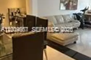 546 NE 199th Ln, Miami, FL 33179 - Photo 7