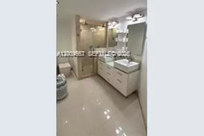 546 NE 199th Ln #4W, Miami, FL 33179 - Photo 11