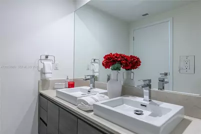 1080 Brickell Ave #4103, Miami, FL 33131 - Photo 29