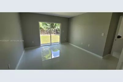 10250 SW 173rd Ter, Miami, FL 33157 - Photo 9