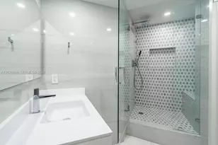 19500 Turnberry Way, Aventura, FL 33180 - Photo 45