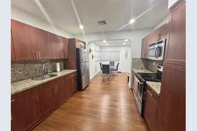 3010 N 73rd Ave, Hollywood, FL 33024 - Photo 11
