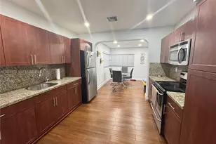 3010 N 73rd Ave, Hollywood, FL 33024 - Photo 11