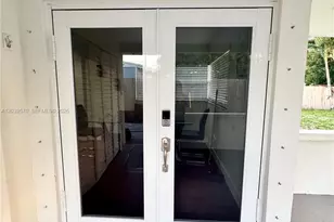 3010 N 73rd Ave, Hollywood, FL 33024 - Photo 23