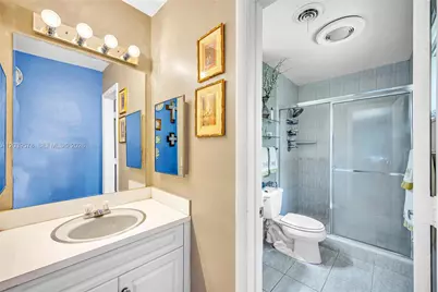 8701 SW 87th Ct, Miami, FL 33173 - Photo 17