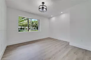6250 SW 62nd Pl, South Miami, FL 33143 - Photo 17