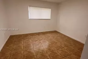 2690 W 76th St, Hialeah, FL 33016 - Photo 9