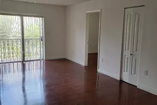 4841 NW 7th St, Miami, FL 33126 - Photo 3