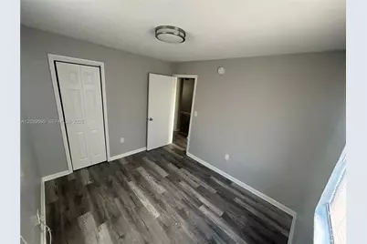 161 NW 15th St #3, Miami, FL 33136 - Photo 11