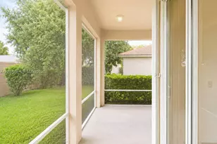 8090 S Aragon Blvd, Sunrise, FL 33322 - Photo 25