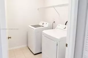 8090 S Aragon Blvd, Sunrise, FL 33322 - Photo 29