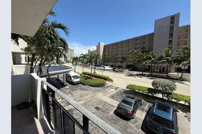 401 Golden Isles Dr #202, Hallandale Beach, FL 33009 - Photo 15