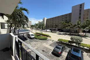 401 Golden Isles Dr, Hallandale Beach, FL 33009 - Photo 15