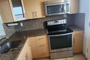 2920 Point E Dr, Aventura, FL 33160 - Photo 5