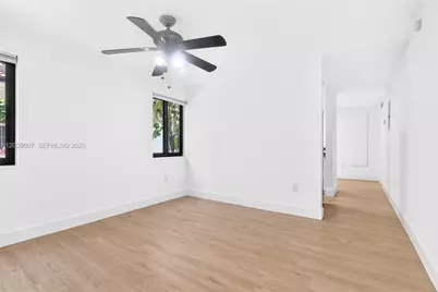 3522 SW 25th St #3522, Miami, FL 33133 - Photo 5