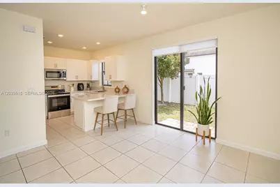 11064 W 33rd Way, Hialeah, FL 33018 - Photo 15