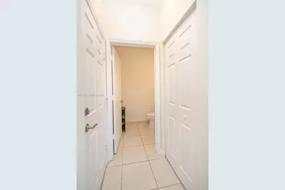 11064 W 33rd Way, Hialeah, FL 33018 - Photo 41